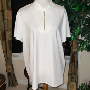# Chico’s Zenergy XXL Ruffle Collar NWT Zipper Short Sleeve Top